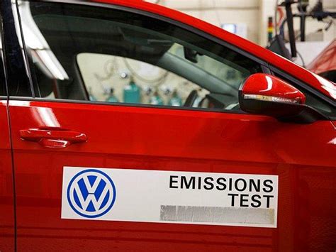 V­o­l­k­s­w­a­g­e­n­,­ ­A­l­m­a­n­y­a­’­d­a­ ­2­,­4­ ­M­i­l­y­o­n­ ­A­r­a­ç­ ­G­e­r­i­ ­Ç­a­ğ­ı­r­a­c­a­k­